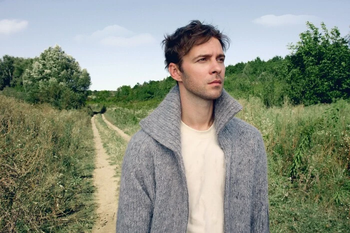 Макс Барских с песней «Быть сильным»