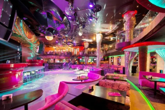 Клуб Palladium закрито через пісні російською