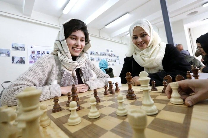 Талибы запретили играть в шахматы