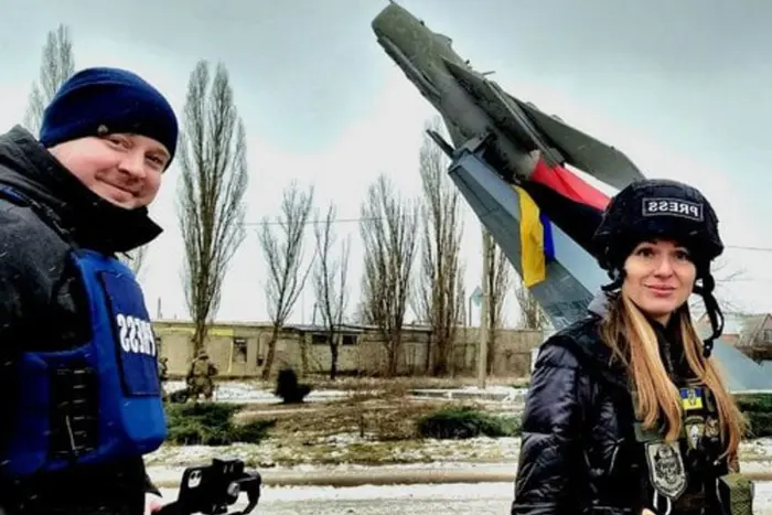 Символическое изображение профессий журналистов