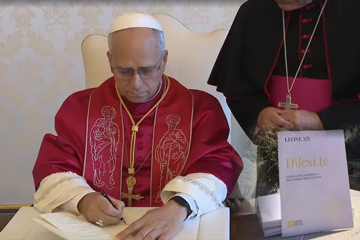 Папа Лев XIV критикует Трампа