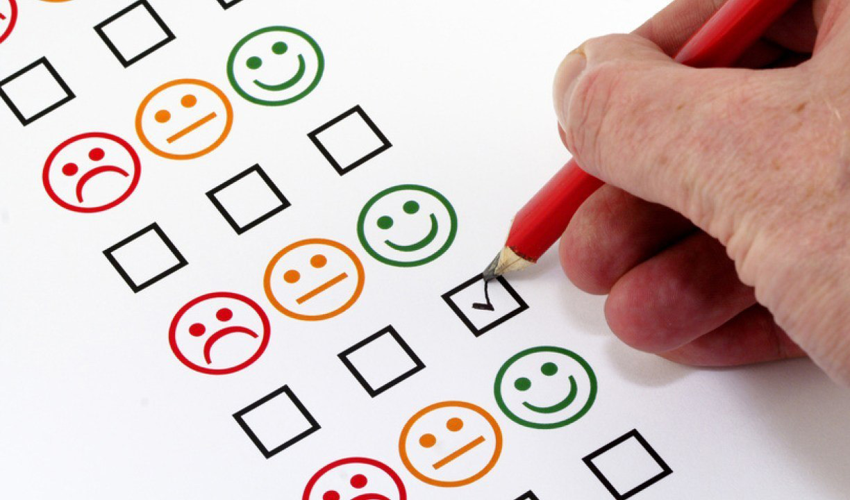 Изображение людей, поддерживающих власть.