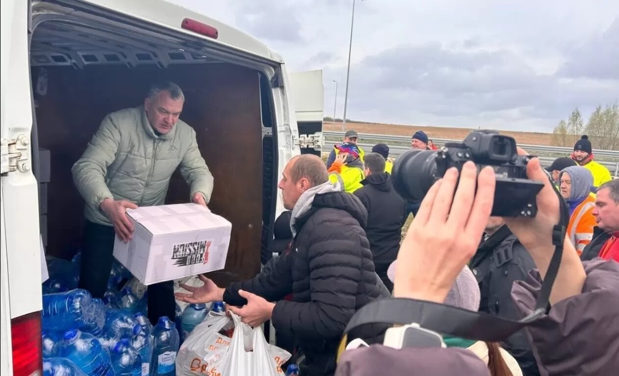 Штаб допомоги біля польського кордону