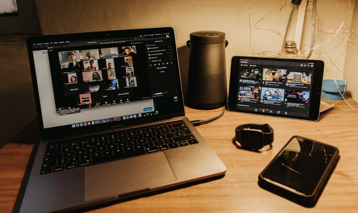 Чому українські онлайн-школи вже сьогодні випереджають офлайн