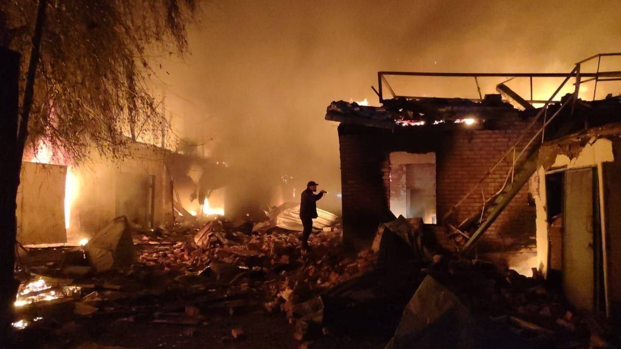 Білоцерківська громада зазнає ударів ворожих дронів другу ніч поспіль. Фото: Facebook/Володимир Вовкотруб