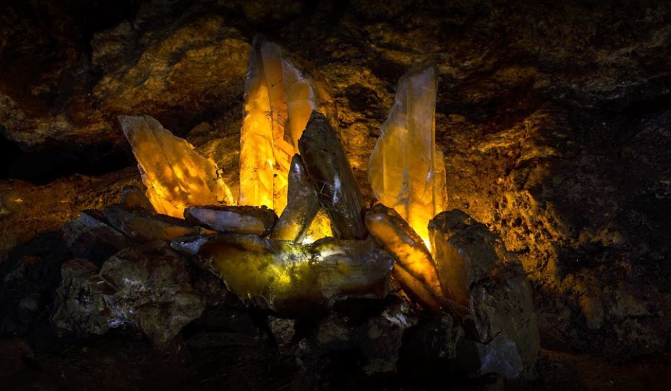 Печера Озерна: розташування, фото та цікаві факти для туристів