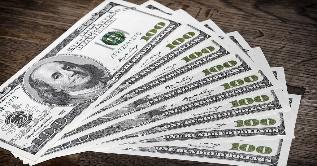 Курс долара у листопаді