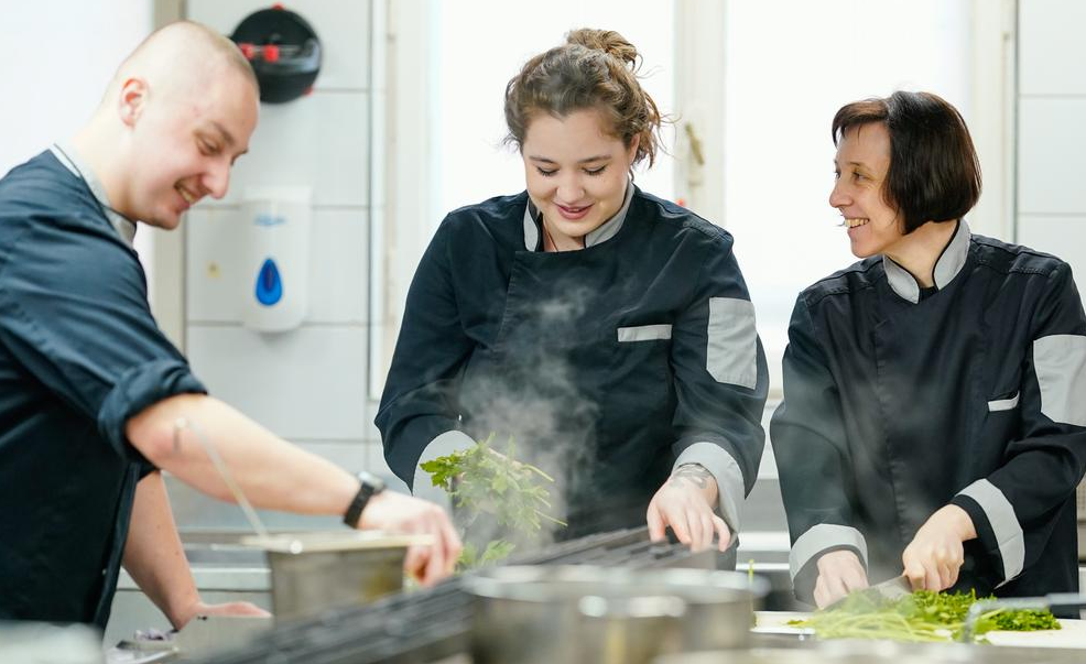 Понад половину українців у Німеччині знайшли роботу