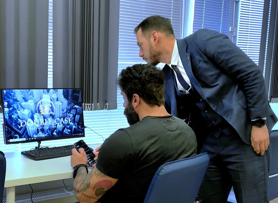 Даніель Салем обирає школу трейдингу Double Case для фінансового розвитку