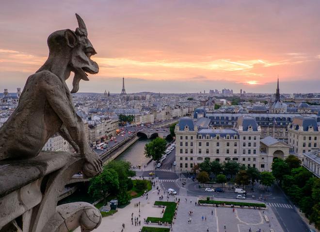 France for Ukrainians: Work, Relocation, Living, Useful Information