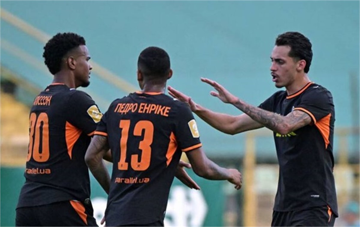 Shakhtar defeated Karpaty 2:1 and climbed to second place in the UPL