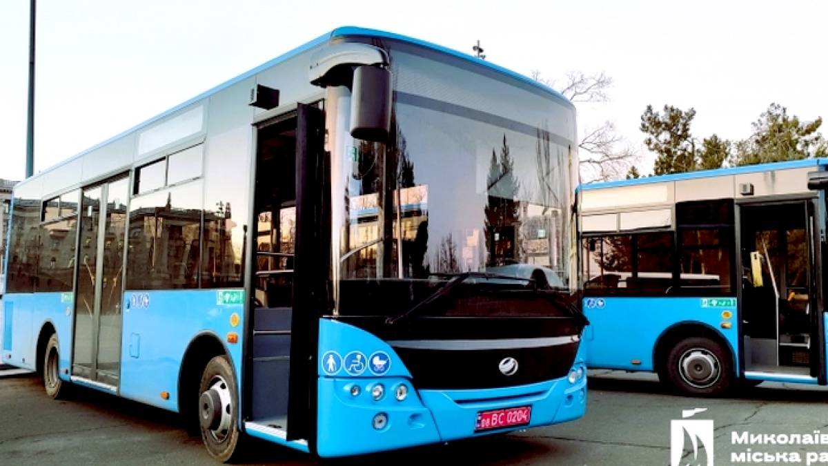 Які нові автобуси найчастіше купували у серпні 2026 року