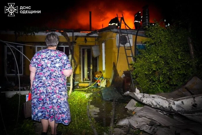 Фото пошкоджень на 27 локаціях