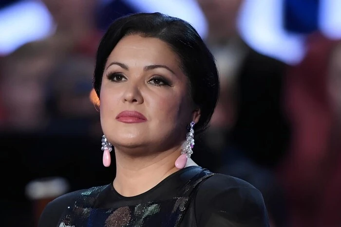 Анна Нетребко не выступит в Румынии