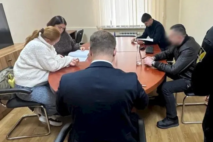 Недостоверное декларирование. Глава облсовета и его жена подозреваются