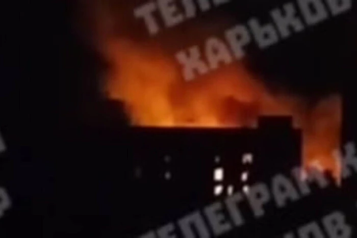 Поврежденная больница в Харькове после атаки