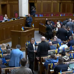 Парламент Украины принял рекордный бюджет в 1,37 триллиона долларов на закупку оружия