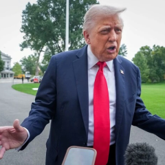 Рейтинг Трампа впав до 37%