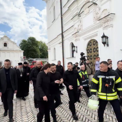 Following Russian Strikes on the Lavra and Arsenal, Zelenskyy Orders Intensified Diplomatic Outreach