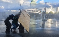 French Nationwide Demonstrations Lead to 135 Arrests and Police Deploy Tear Gas