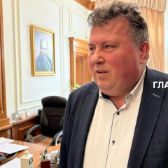 Ексректор КНУ отримав майже мільйон