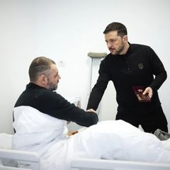 Президент відвідує поранених бійців у Кривому Розі