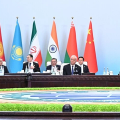 Лідери ШОС підписують документи на саміті