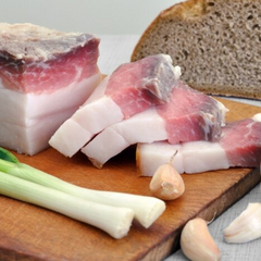 Збережіть на яловичині та салі