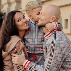 Влад Яма и его жена в супермаркете