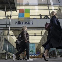 Майкрософт покидает российский рынок