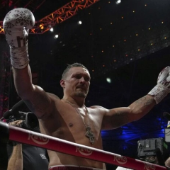 Усик заявив про свою амбітну мету