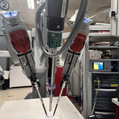 Робот-хірург самостійно проводить складну операцію