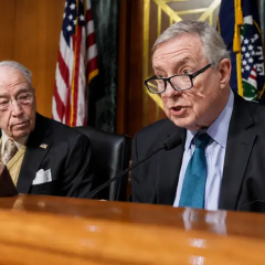 Senators demand funds transfer for Ukraine