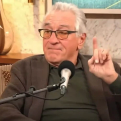 Robert De Niro says Trump is an alien