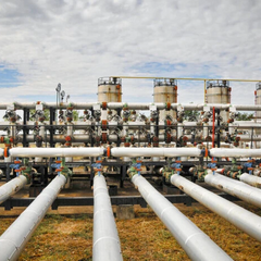 Зруйновані газовидобувні споруди після атаки