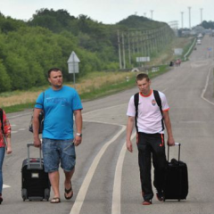 Зарегистрировано около 1 млн внутренних переселенцев в Украине