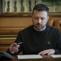 Зеленський підписує рішення РНБО про оборону
