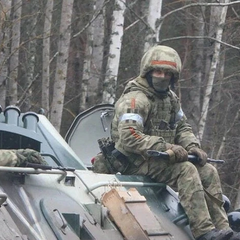 Обломки моста на переправі Оскіл на Куп'янському напрямку