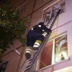 Фото ущерба от ракетного удара