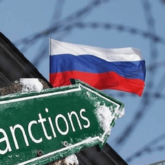 Росіяни - жертви санкцій: все бідніють