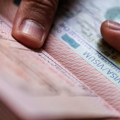 Туристи з Росії не впускають