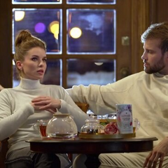 Нова фаворитка “холостяка” аферистка?