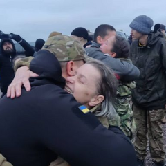 Українські військові у полоні