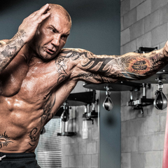 Дейв Батіста радіє з виходом з Marvel