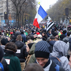 Масові протести у Франції