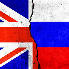 Флаги России и Великобритании