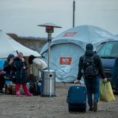 Беженцы из Украины получат $4000 от Швейцарии