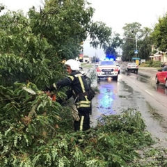 Злива укрила Україну