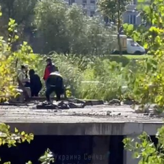 Підлітки в Києві склались самогубство