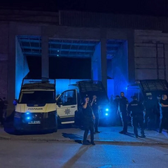Затримані чоловіки під час конфлікту